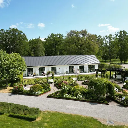 Graensoe Slott Hotel & Spa Västervik Exterior photo
